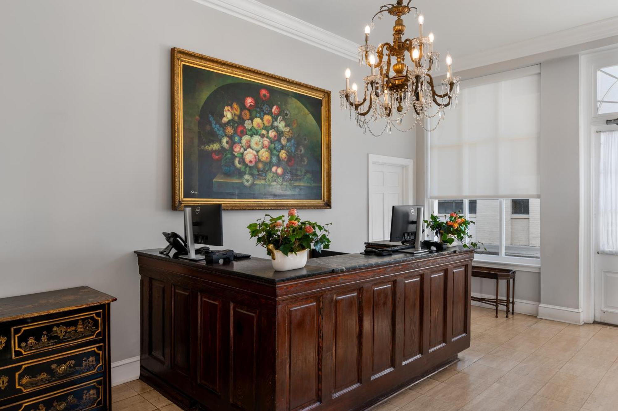 Chateau Hotel Nowy Orlean Zewnętrze zdjęcie